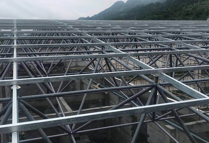 磐石仁怀冠英学校艺体楼网架